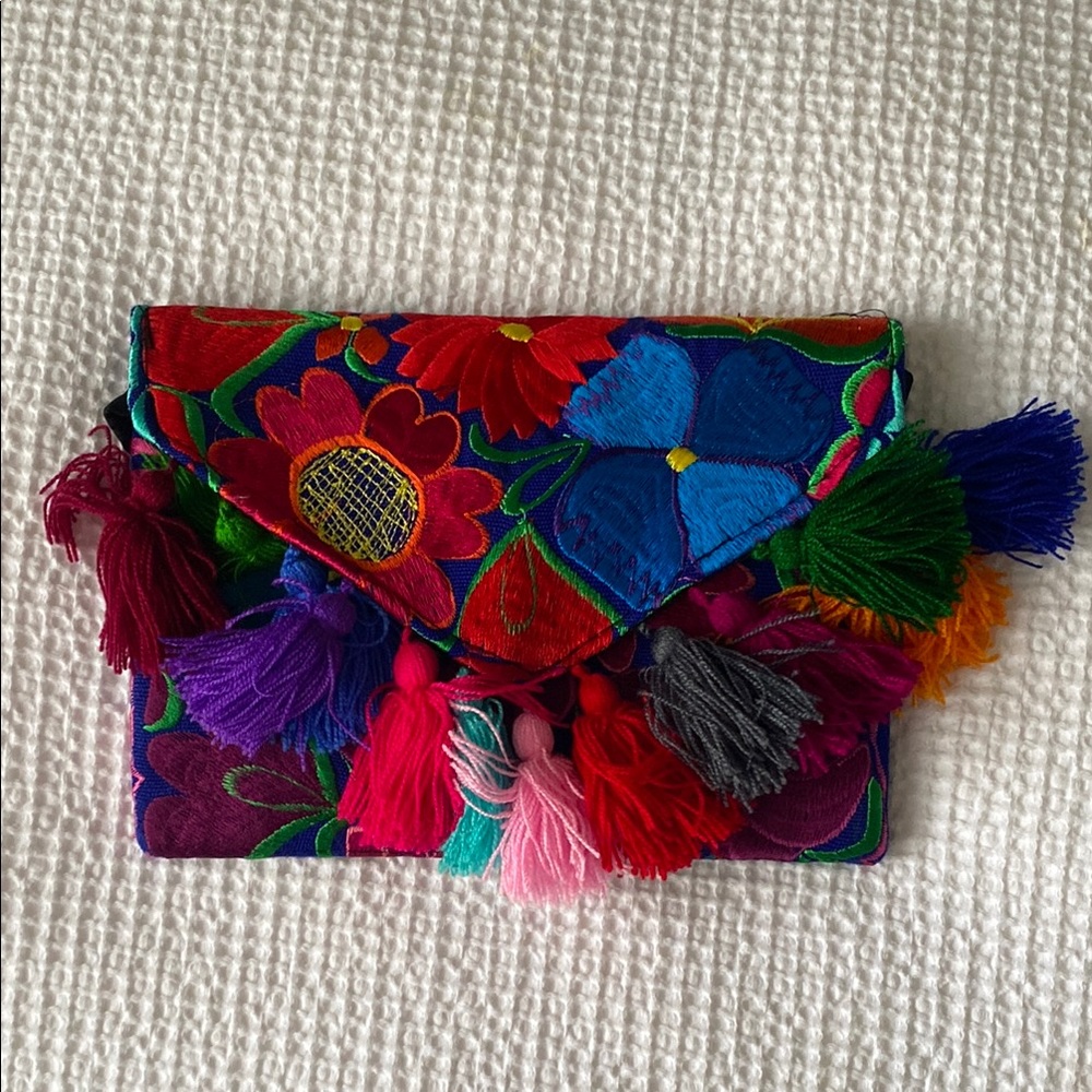 Colorful Floral Embroidered Clutch/Crossbody